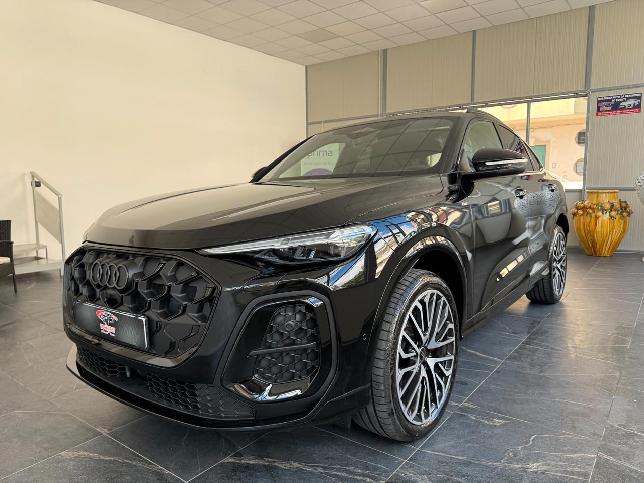 Audi Q5 TDi 150 kW mHEV+ S tronic quattro Launch edition line