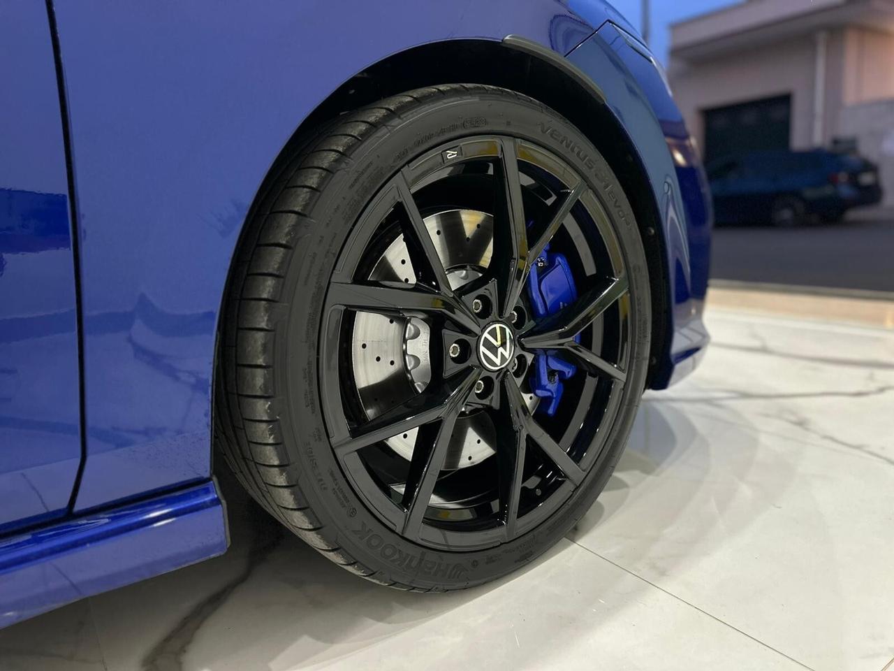 Volkswagen Golf 8 R 2.0 tsi 20Years 4motion 333cv