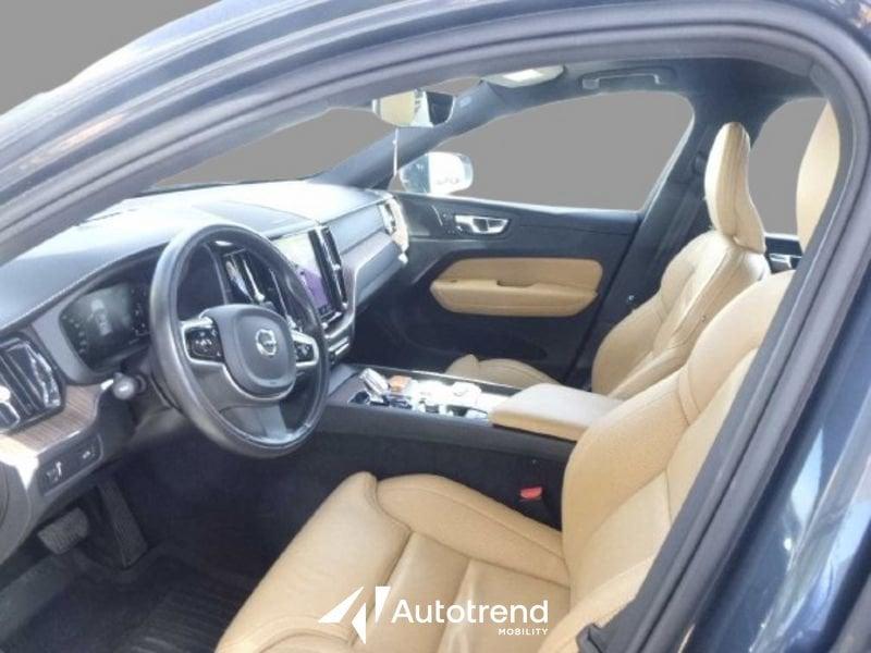 Volvo XC60 B5 235+14 CV AWD Mild Hybrid Diesel Automatico Inscription