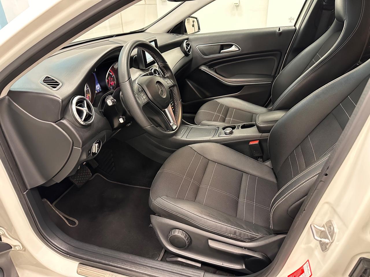 Mercedes-benz GLA 180 d Sport ben tenuta