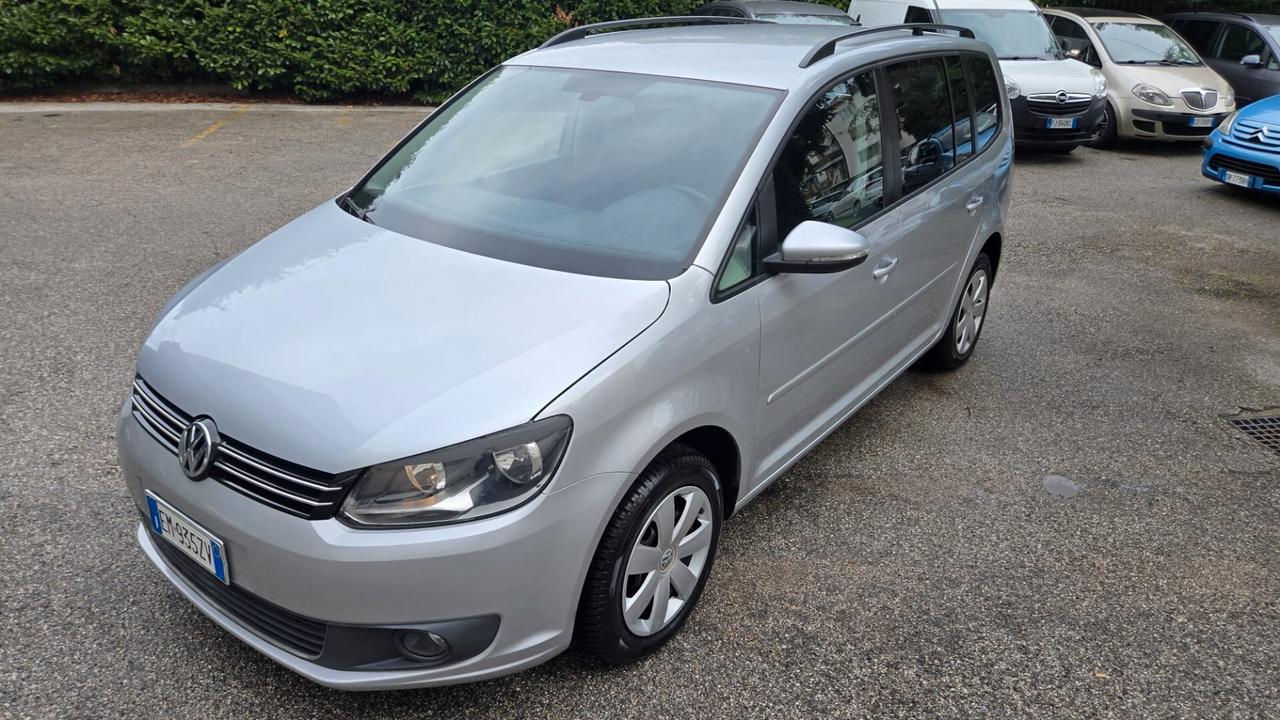 Volkswagen Touran Business 1.4 Comfortline EcoFuel 5Posti