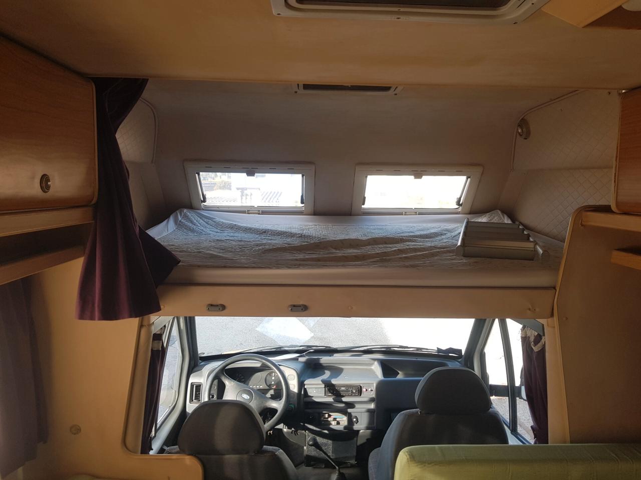 FORD TRANSIT LAIKA 1993