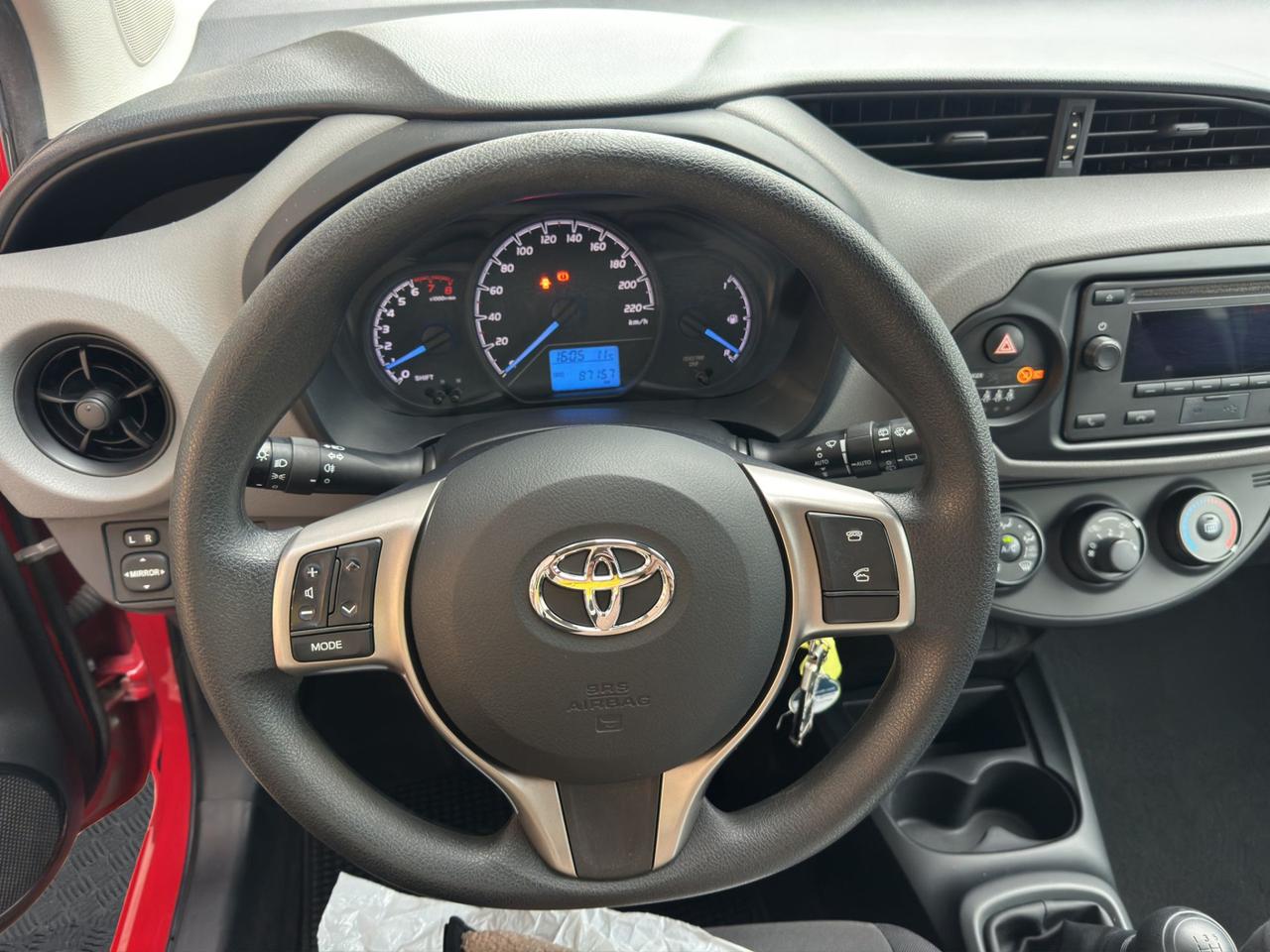 Toyota Yaris 5p 1.0 COOL my18