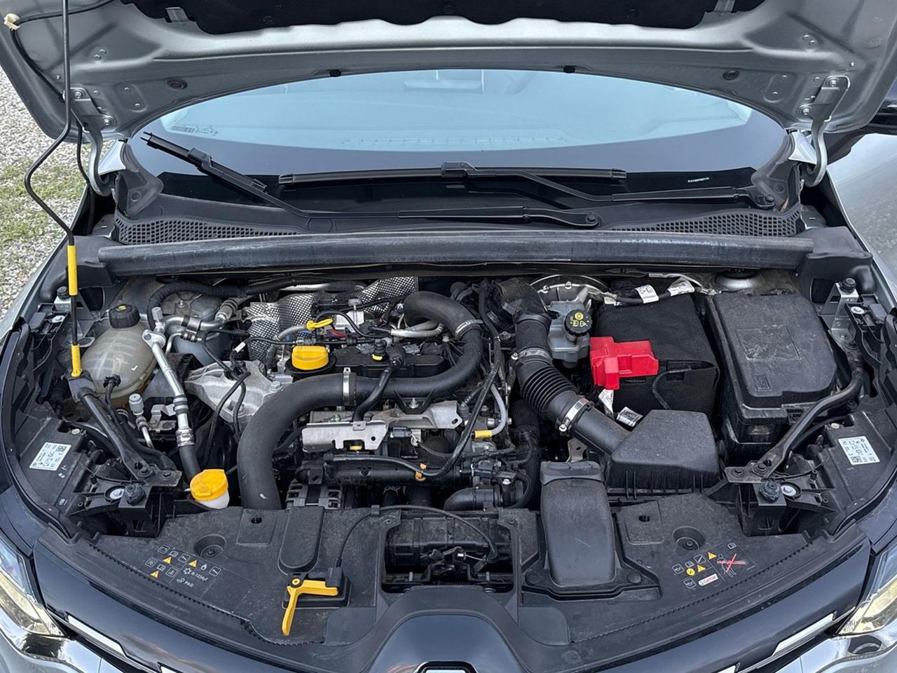 Renault Captur 1.0 tce techno 90cv