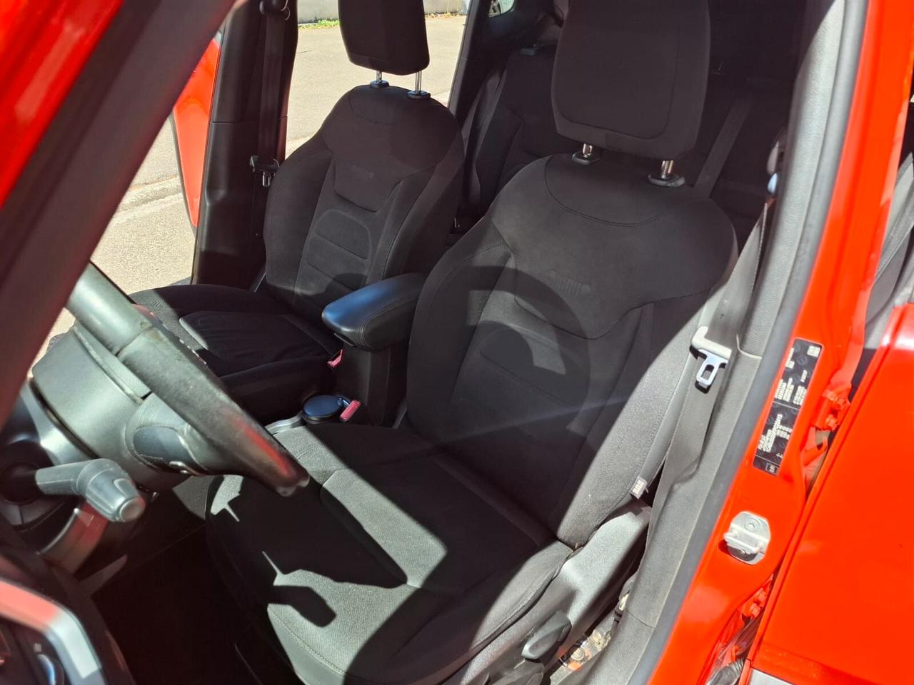 Jeep Renegade 1.6 Mjt SOLAMENTE 129.000 KM