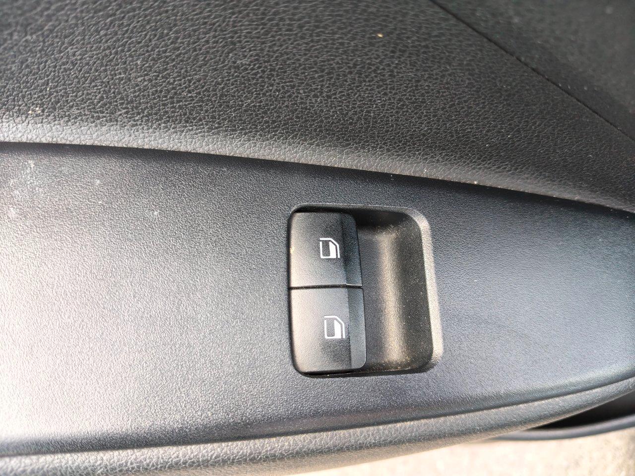 Hyundai i10 1.0 mpi Tech