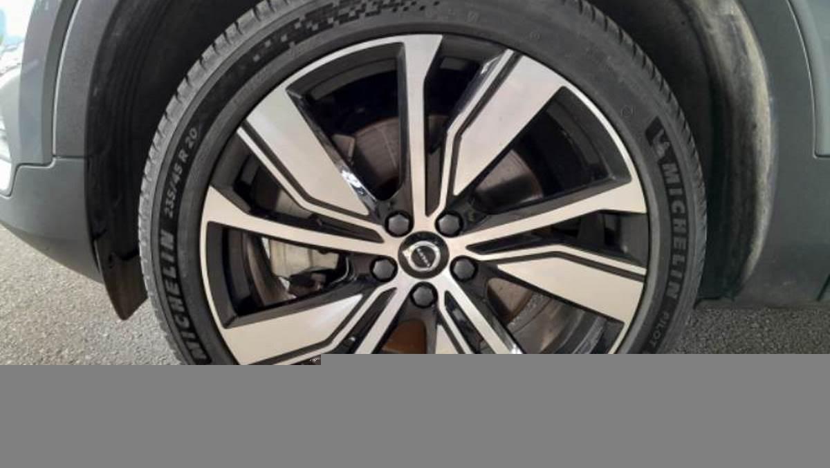VOLVO Xc40 Recharge Pure Electric Single Motor Fwd Plus