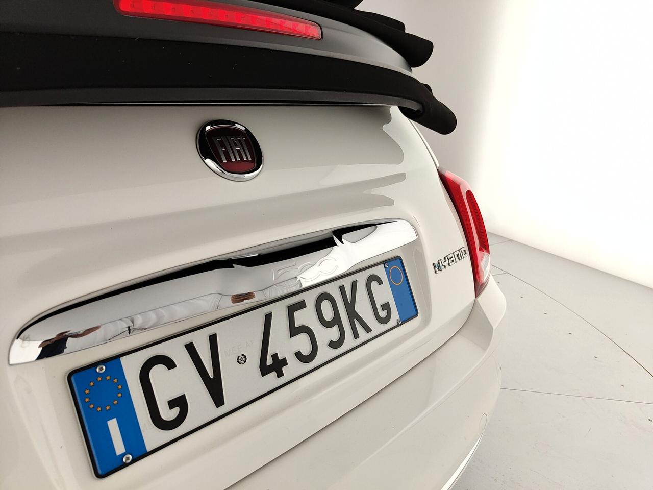 Fiat 500 C 1.0 Hybrid Dolcevita