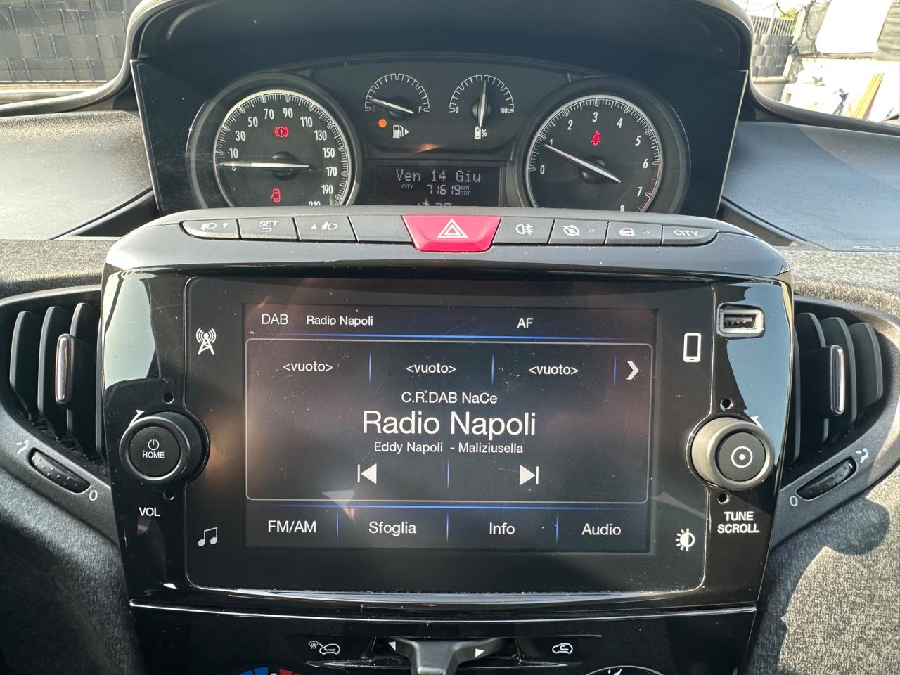 Lancia Ypsilon 1.0 S&S Hybrid Ecochic Gold 2021