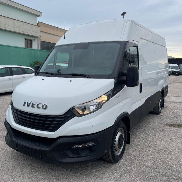 IVECO DAILY 35S16 VH2 FURGONE PASSO MEDIO/LUNGO 3 POSTI