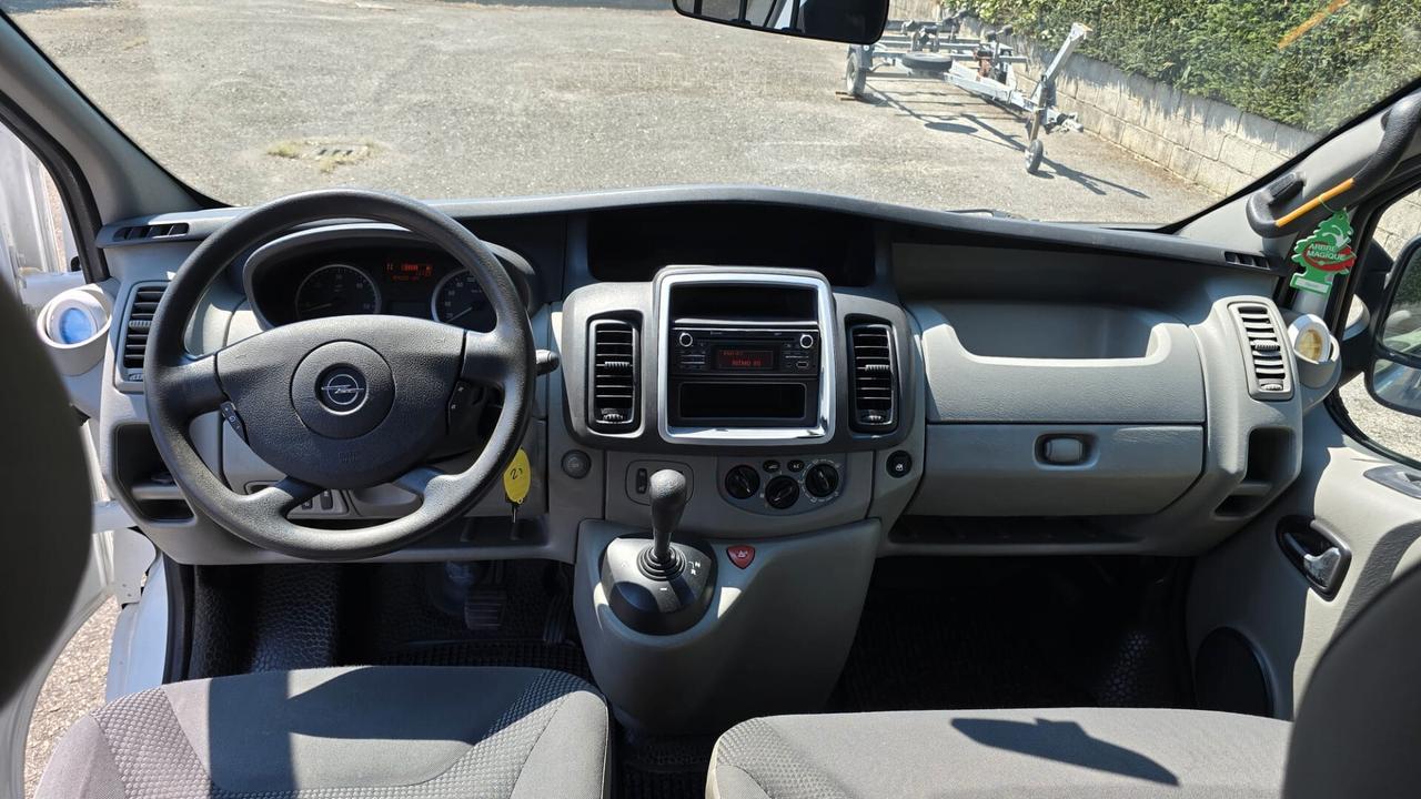Opel Vivaro 27 2.0 CDTI 120CV PC-TN Tour Cosmo Easytronic Fap