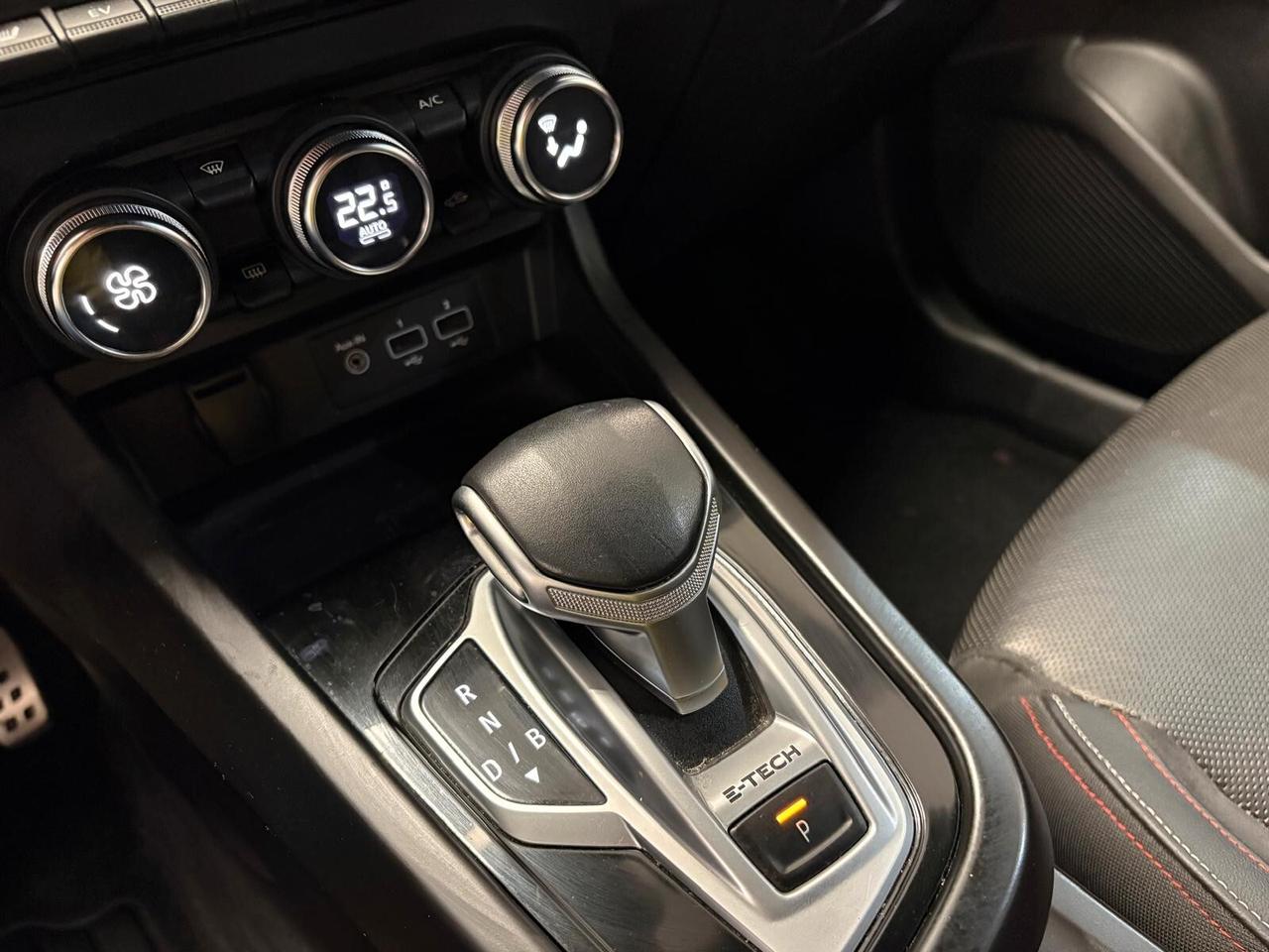 Renault Arkana Hybrid E-Tech 145 CV R.S. Line