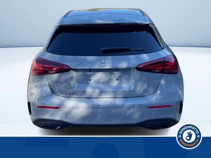 Mercedes-Benz Classe A 250e EQ-Power AMG Line Advanced Plus Alpine Grey Edition