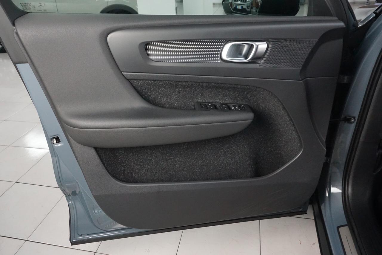 Volvo XC40 D3 AWD Geartronic R-design