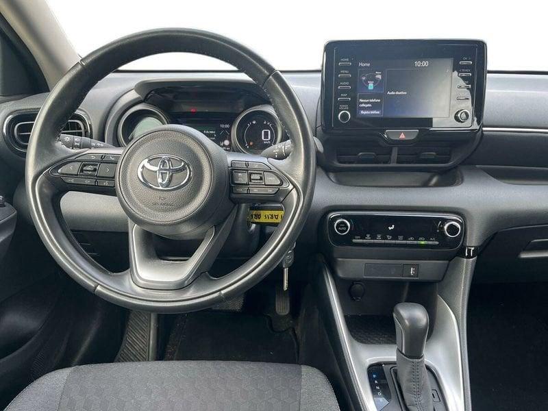 Toyota Yaris Hybrid Trend MY22