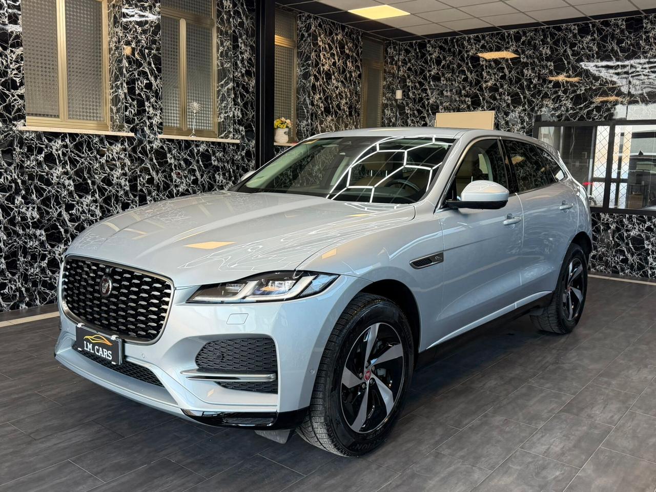 Jaguar F-Pace 2.0 D 204 CV AWD aut. R-Dynamic HSE