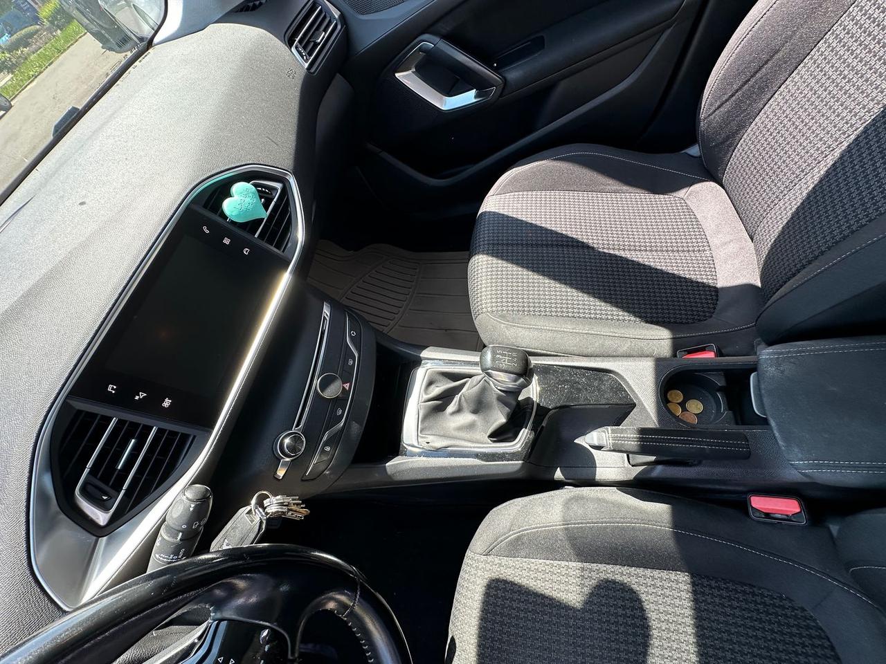 Peugeot 308 1.6 Blue HDI 100 Business
