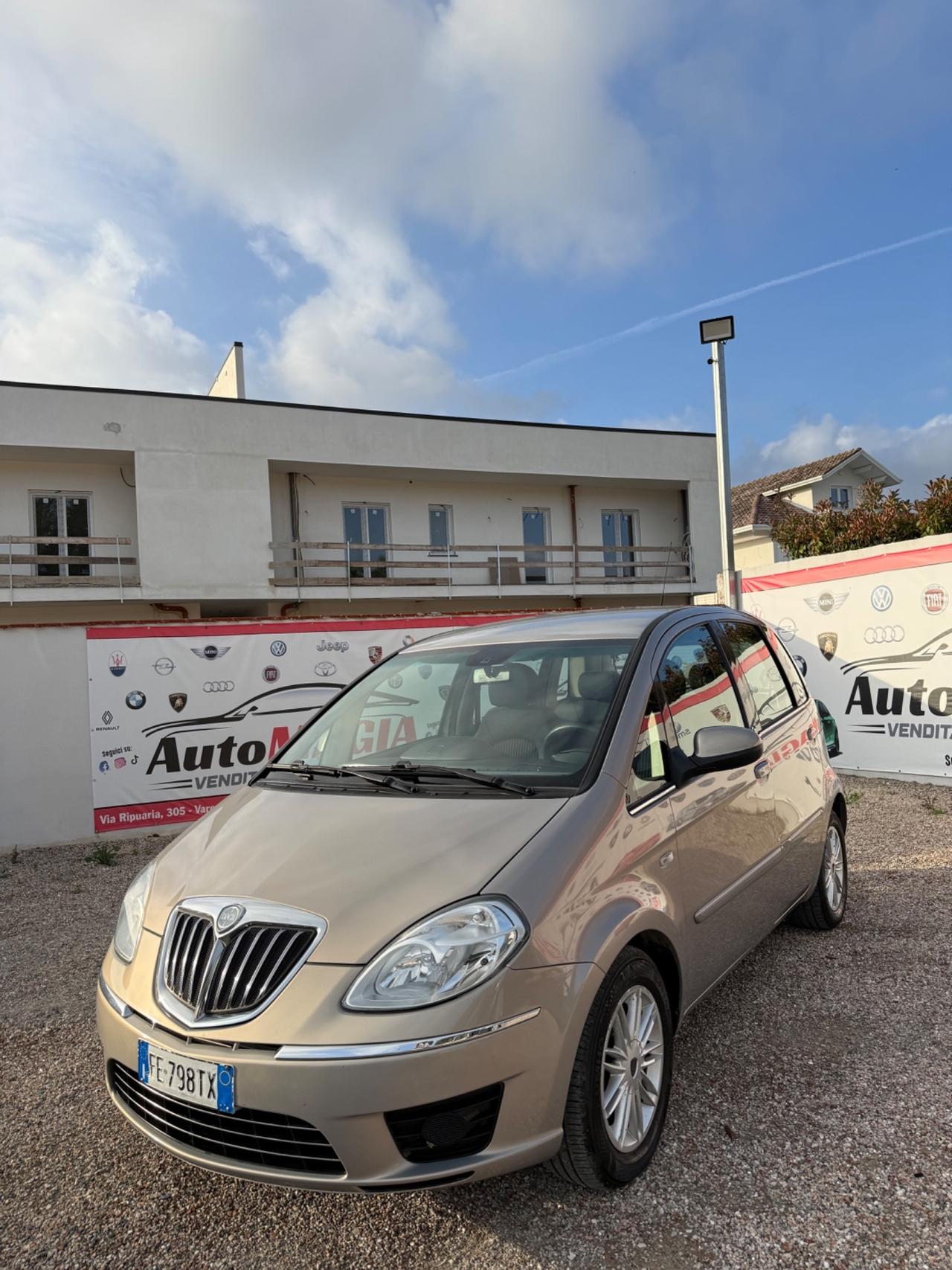 Lancia MUSA 1.4 16V EURO 5 Oro Plus