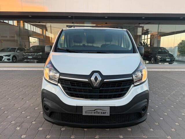 Renault Trafic 2.0 dCi 120 cv P.c T.n Ice 2021