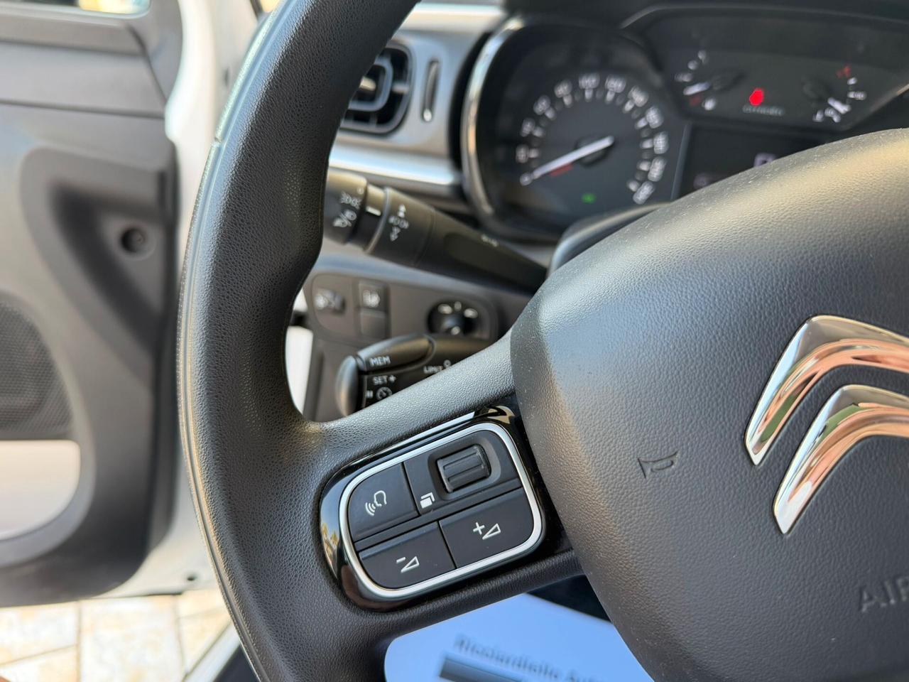 Citroen C3 BlueHDi 100 S&S Van Feel - 2 POSTI