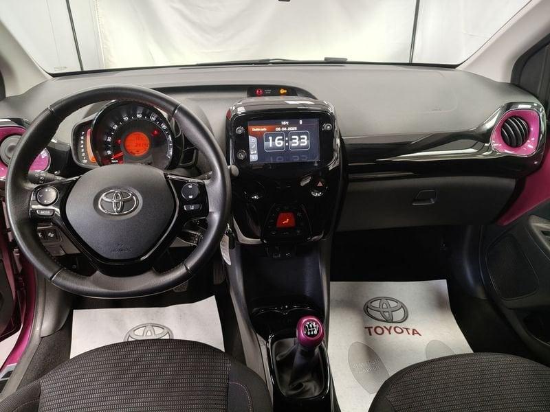 Toyota Aygo 1.0 VVT-i 72 CV 5 porte x-cite