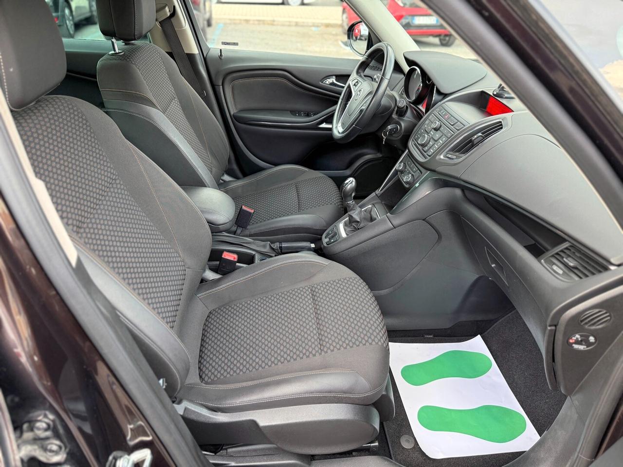 Opel Zafira Tourer 7 posti 1.4 GPL 140CV Cosmo - 2016