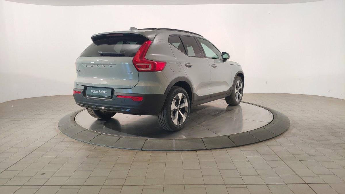 VOLVO Xc40 B3 Mild Hybrid Automatico Ultra Dark