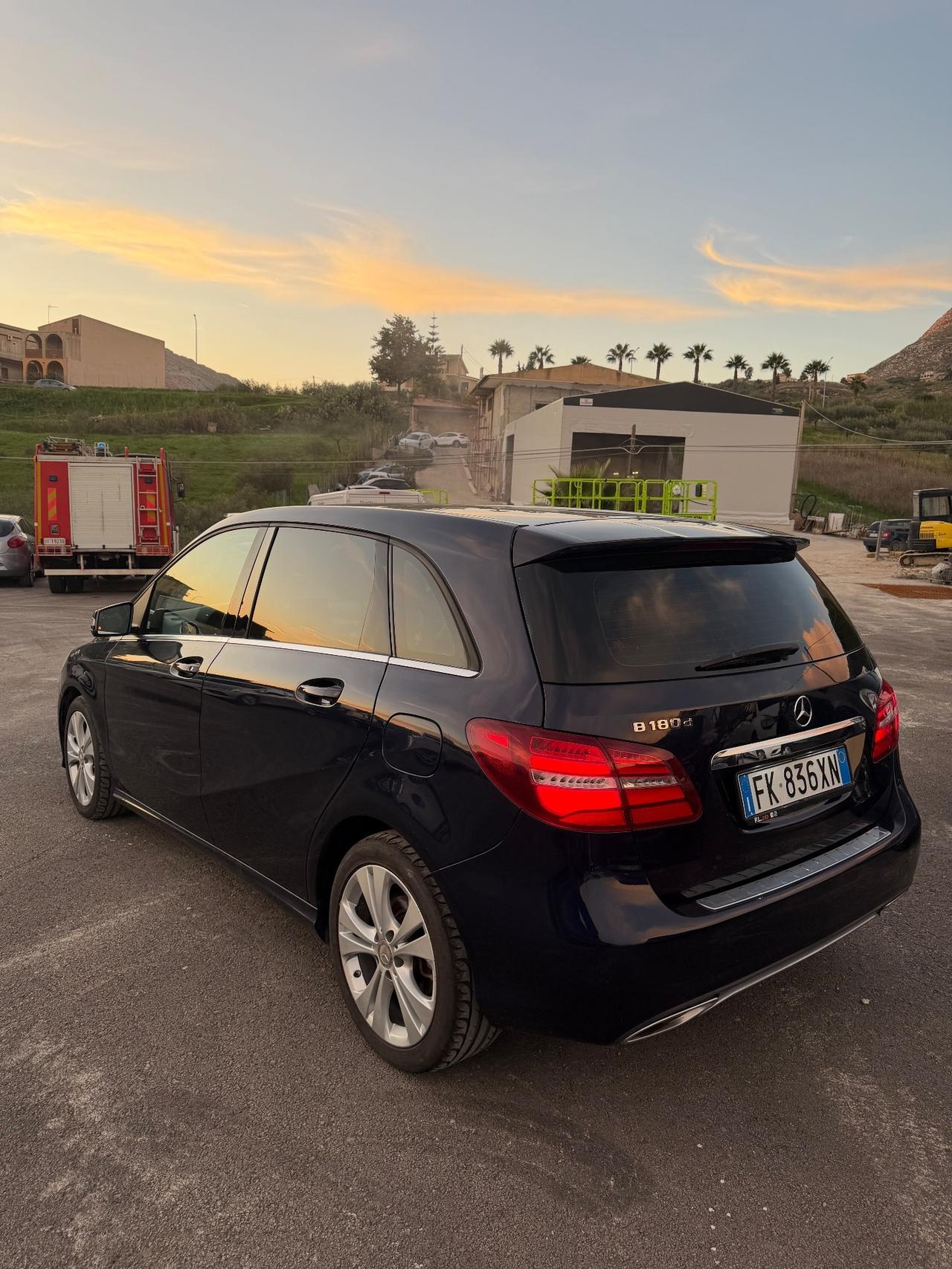 Mercedes-benz B 180 d Business