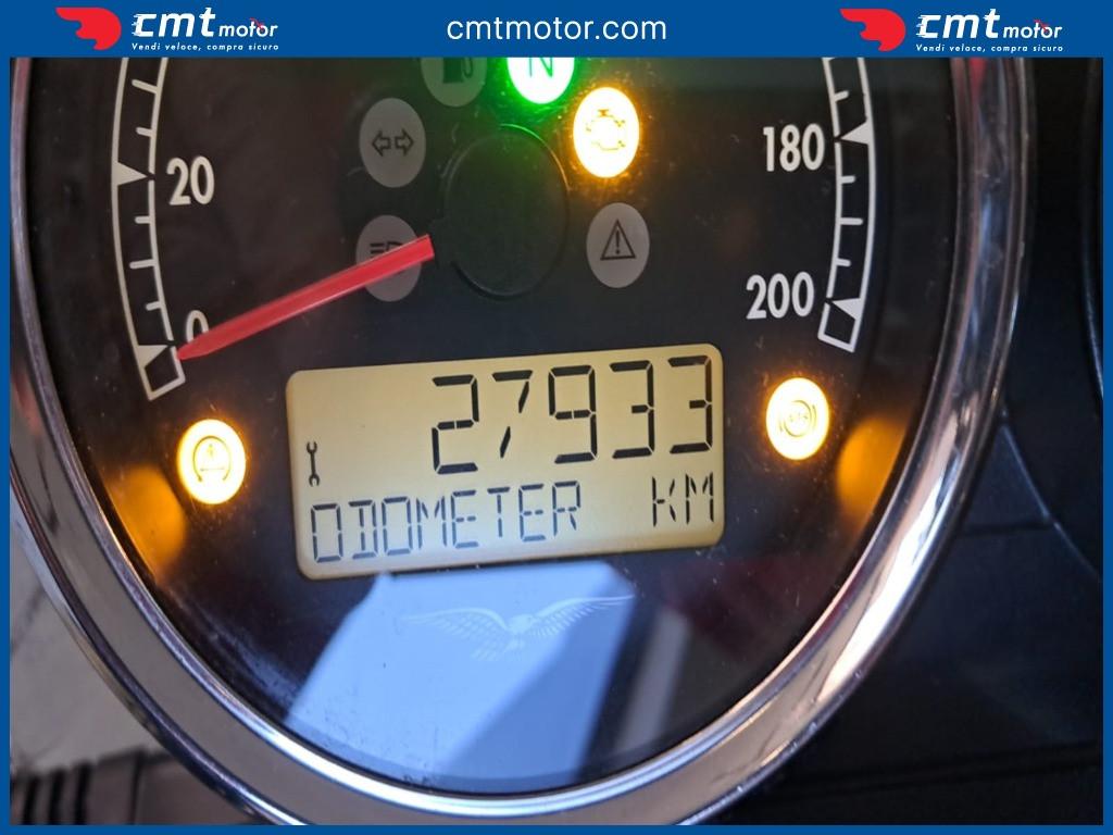 Moto Guzzi V7 - 2017