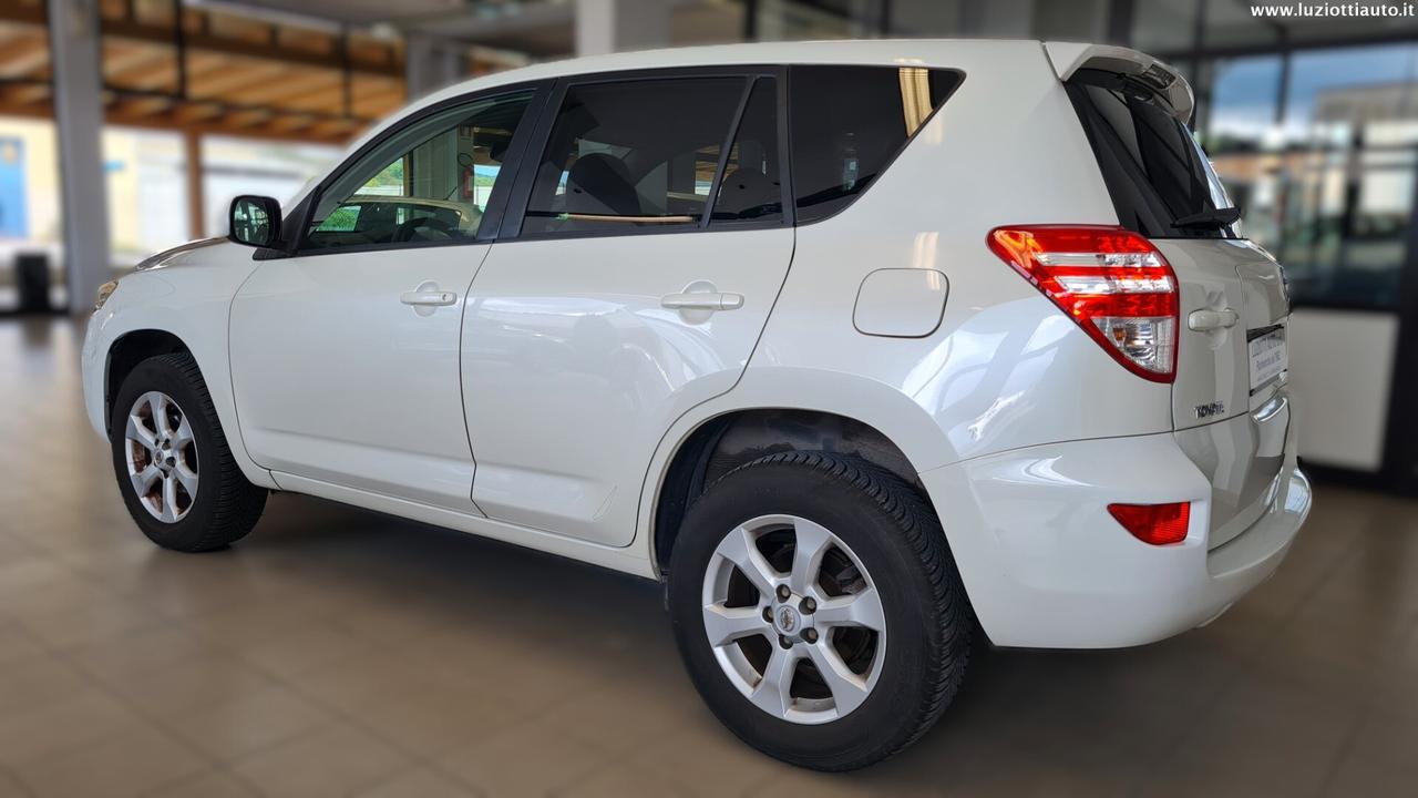 Toyota RAV 4 RAV4 Crossover 2.2 D-4D 150 CV DPF Exclusive