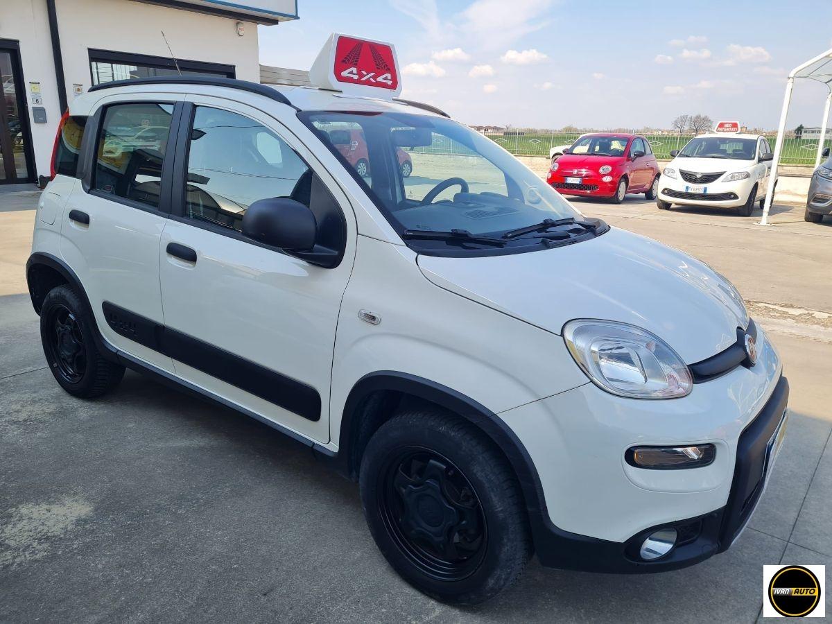 FIAT Panda Benzina-4x4-Neopatentati