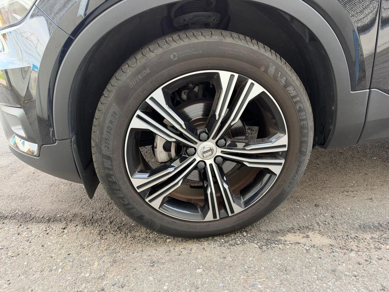 Volvo XC40 T3 Geartronic FULL OPTIONAL