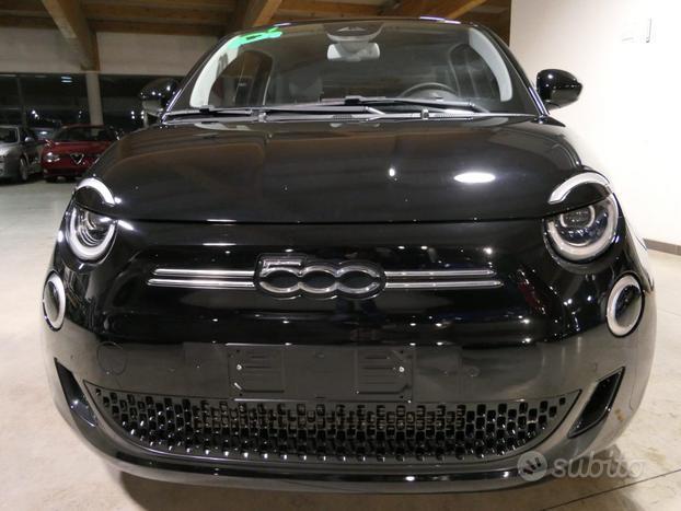 FIAT 500 Icon Berlina 42 kWh
