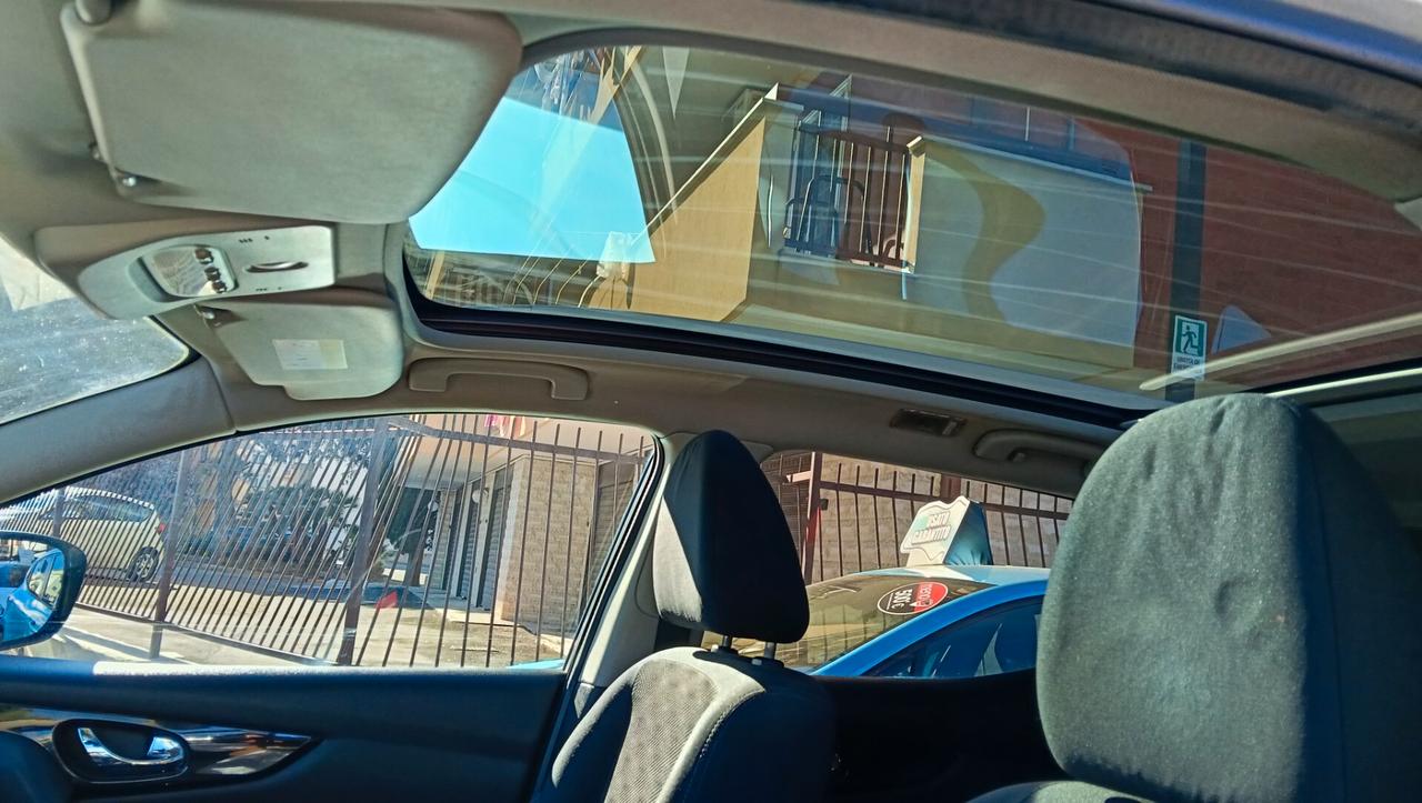 NISSAN QASHQAI CAMERA 360 -PREZZO PROMO!