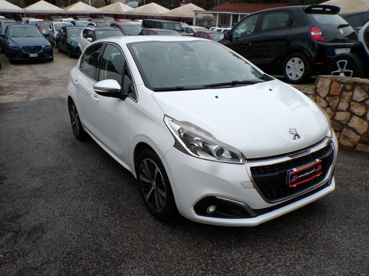 Peugeot 208 1.6 HDi 75 5 porte