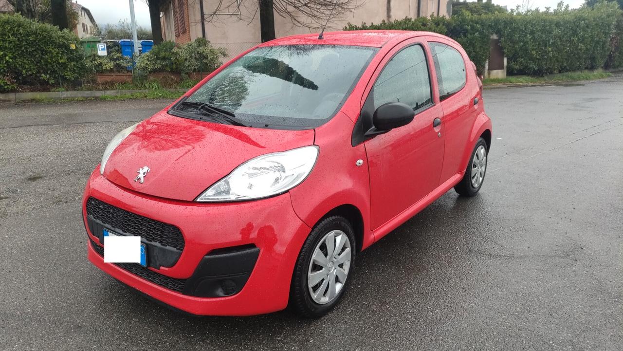 Peugeot 107 1.0 68CV 5p. NEOPATENTATI - 2012