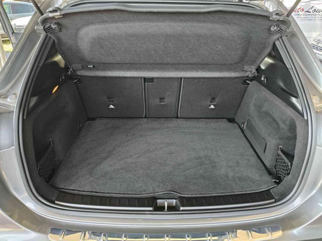 MERCEDES-BENZ GLA 200 d Automatic Business