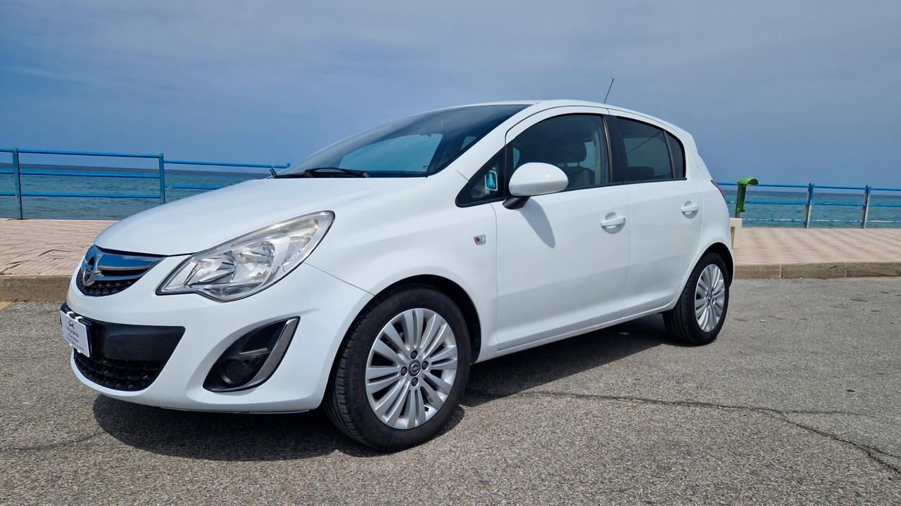 Opel Corsa 1.2 ok per neopatentati