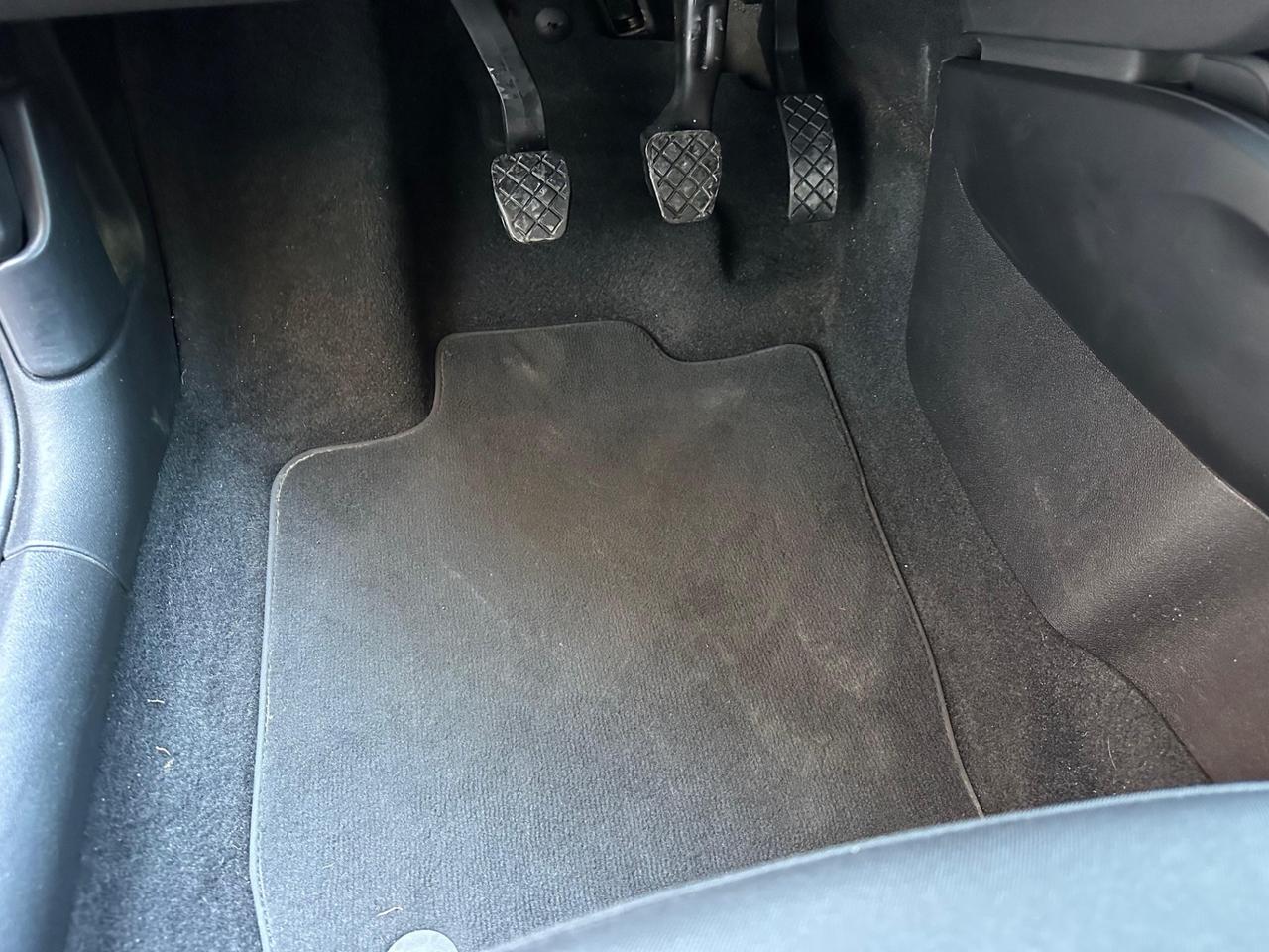 Audi A1 SPB 1.6 TDI Ambition 5P. NEOPATENTATI