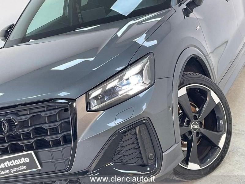 Audi Q2 35 TDI quattro S tronic Identity Black