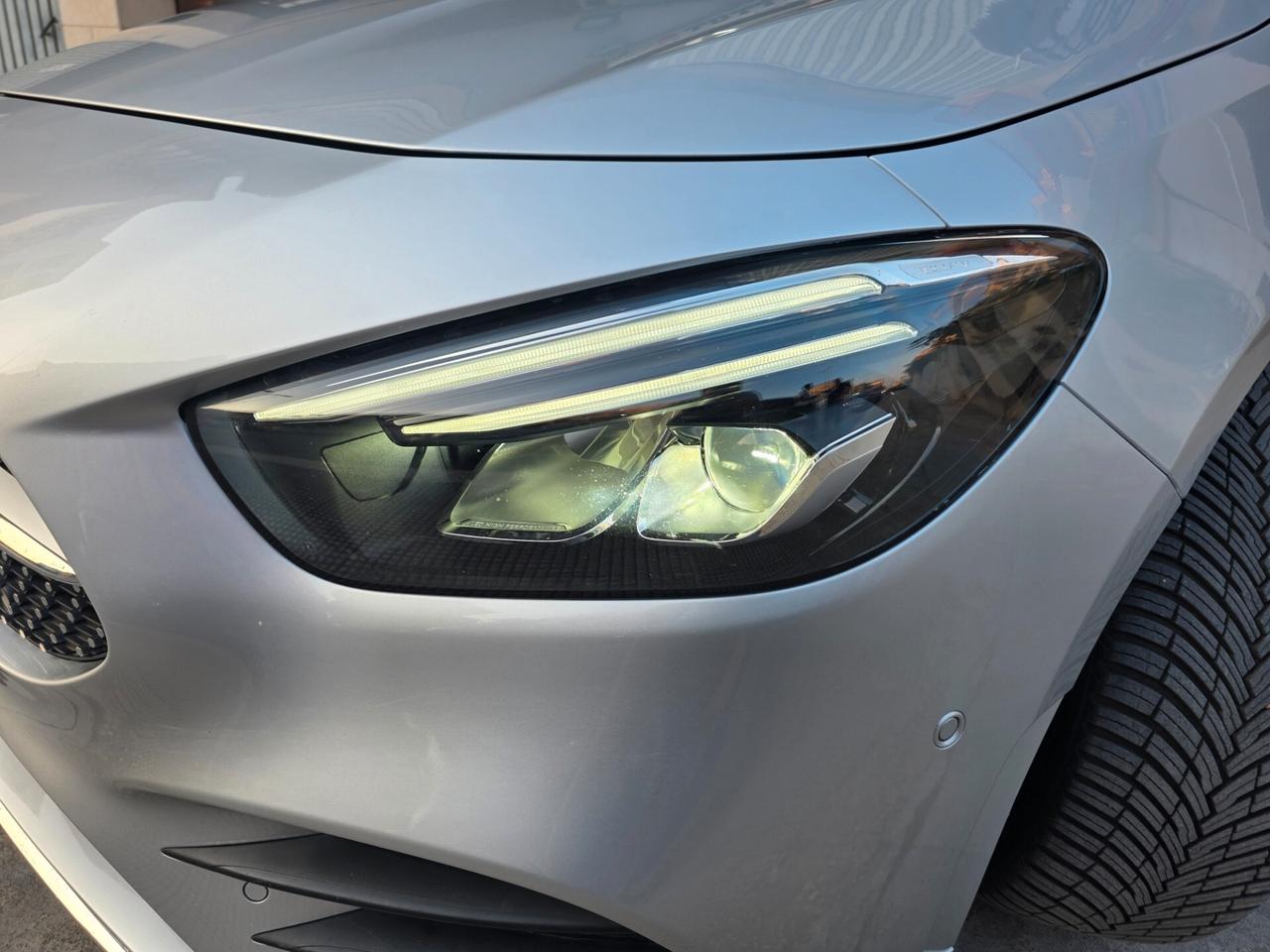 Mercedes-benz B 180 d PREMIUM AMG 2021