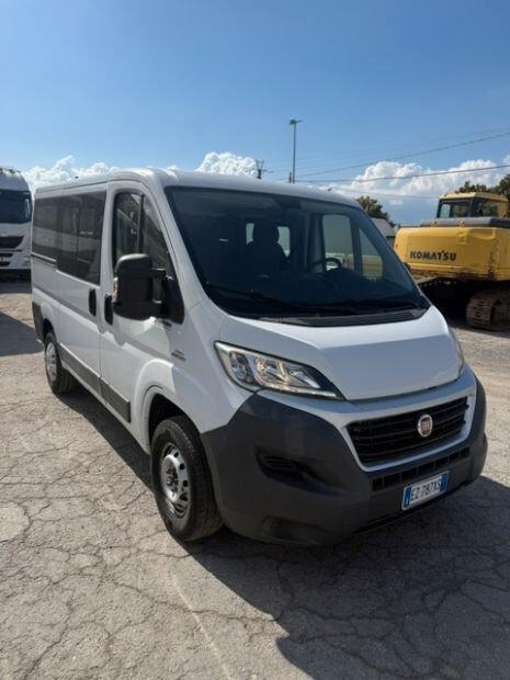 Fiat Ducato trasporto persone 9 posti