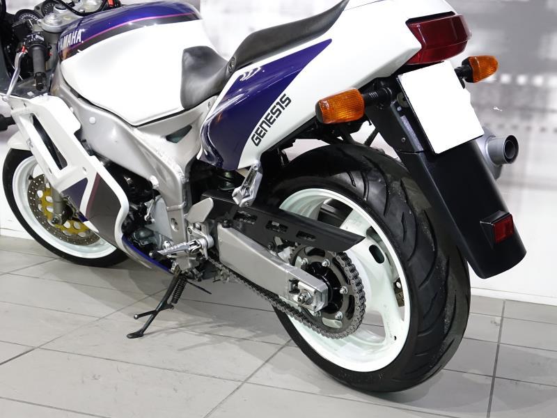 Yamaha FZR 1000 Ex Up
