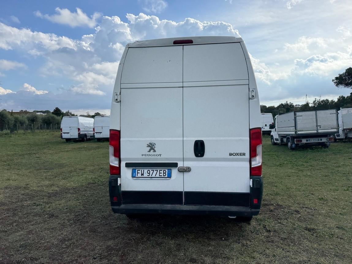 Peugeot BOXER 335 2.0 BlueHDi 130CV Furgone