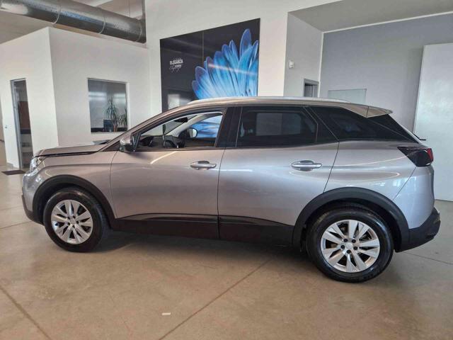 PEUGEOT 3008 BlueHDi 120 S&S Business