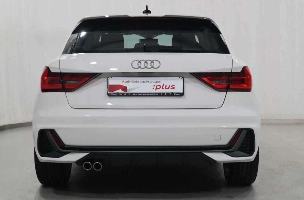 Audi A1 Sportback 40 TFSI S line 207 cv