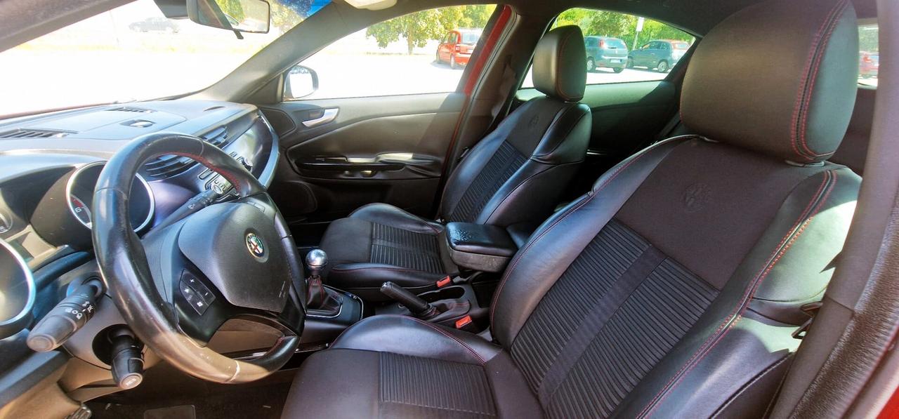 Alfa Romeo Giulietta 2.0 JTDm-2 140 CV Exclusive