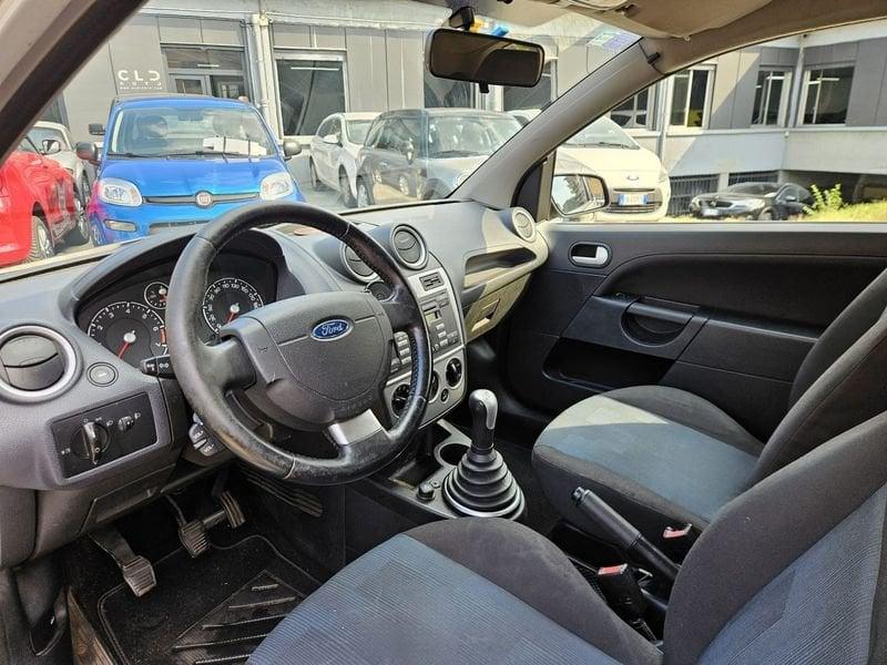 Ford Fiesta Fiesta 3p 1.2 Ghia