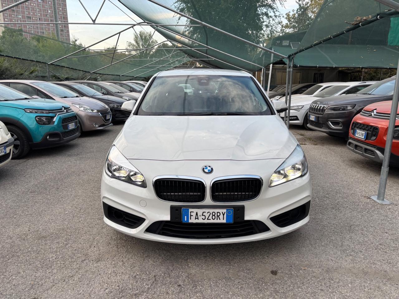 Bmw 2er Active Tourer 214d Luxury OK NEOPATENTATI