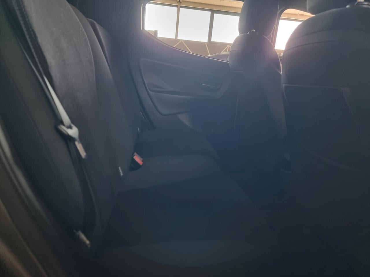 Lancia Ypsilon 0.9 TwinAir 85 CV 5 porte Metano Ecochic NEOPATENTATI